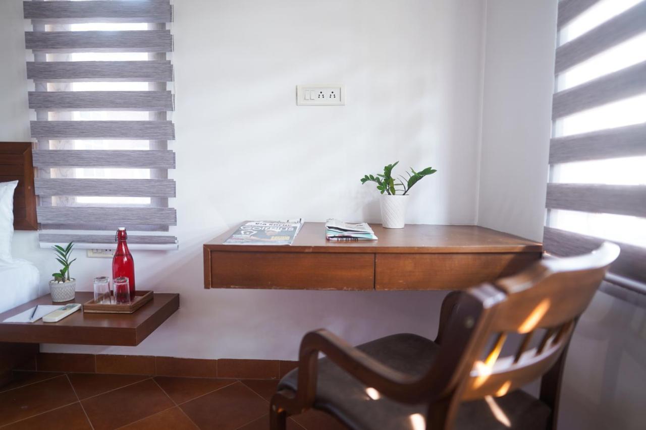 Villa 4 Kochi Eksteriør bilde